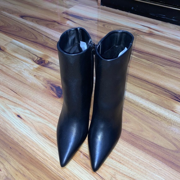 NA-KD Ankle Leather Boots - Picture 2 of 8